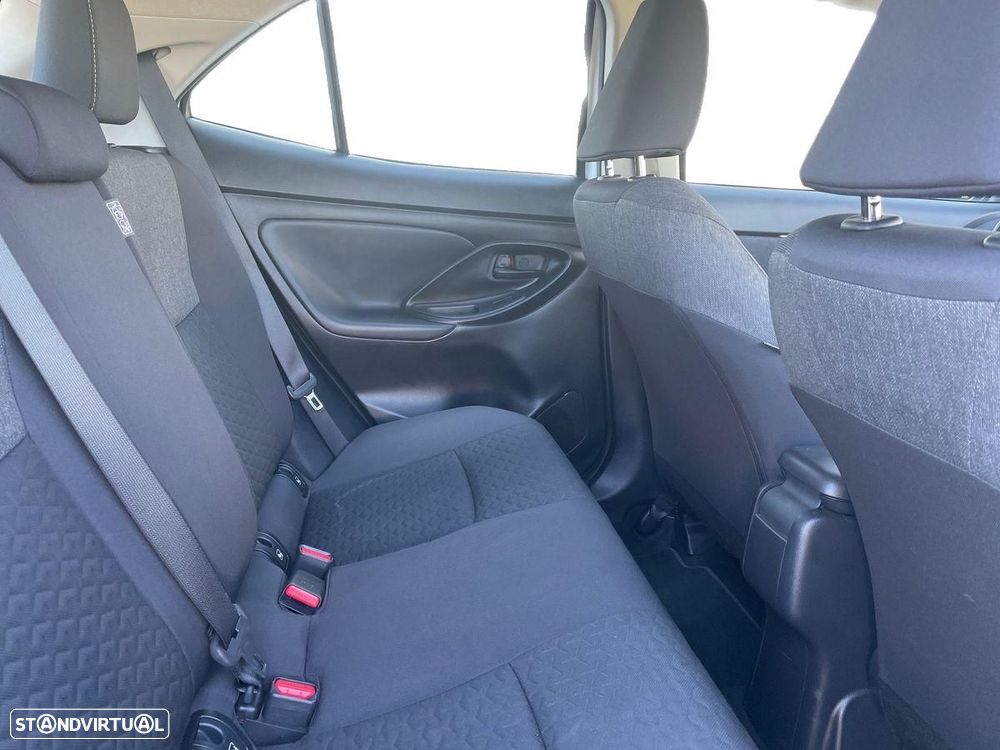 Toyota Yaris Cross 1.5 HDF Comfort Plus - 7