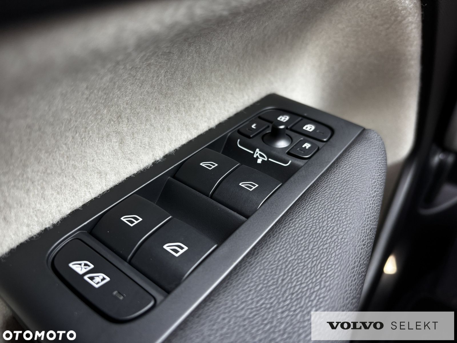 Volvo XC 40 - 12