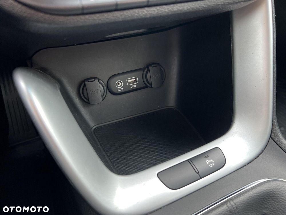 Kia Ceed Cee'd 1.6 GDI M - 26