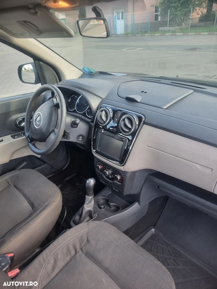 Dacia Lodgy 1.6 Laureate - 13
