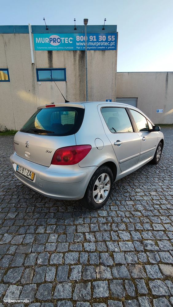 Peugeot 307 - 3