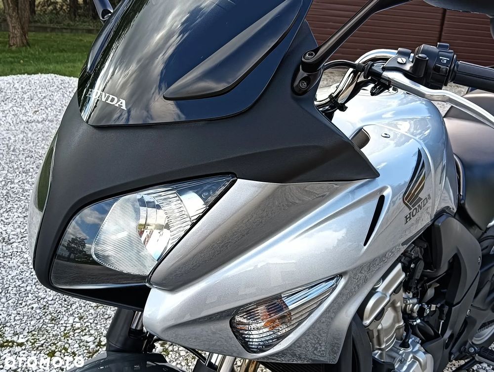 Honda CBF - 8