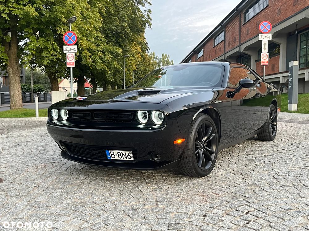 Dodge Challenger - 15