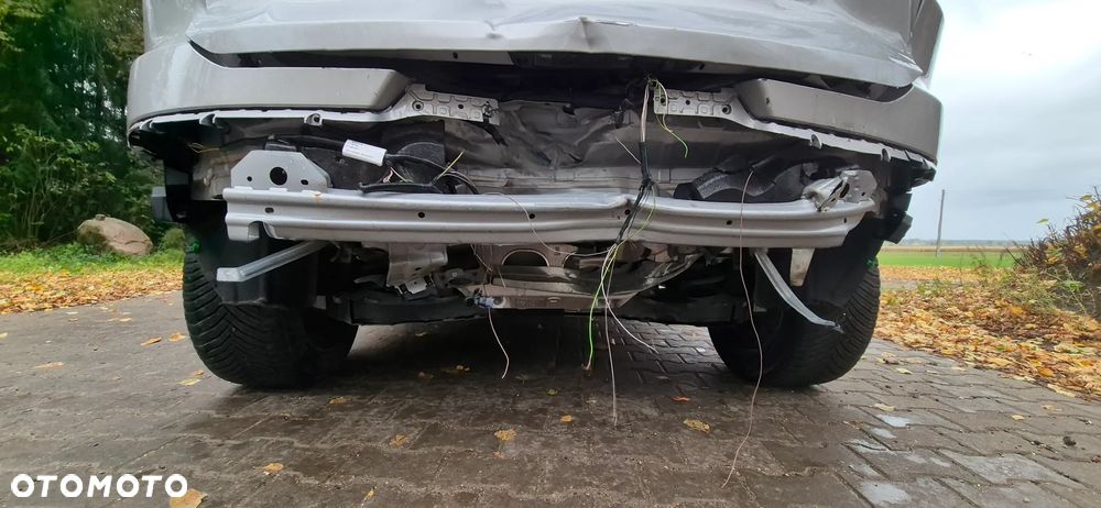 Volvo XC 40 73kWh Recharge Essential - 23