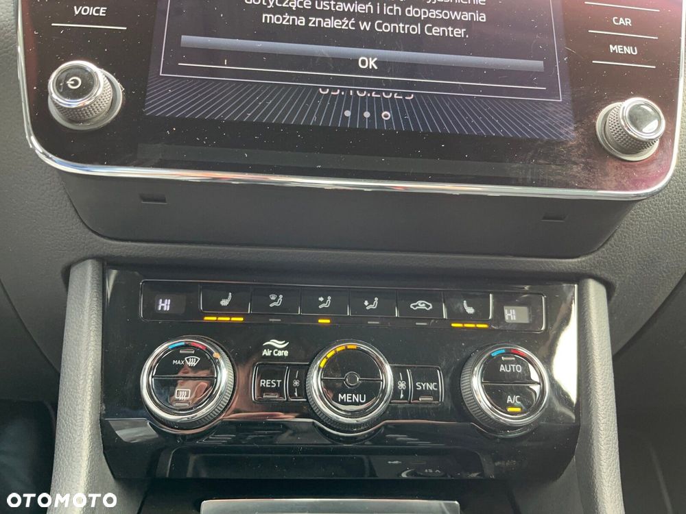 Skoda Superb 2.0 TDI SCR Style DSG - 29