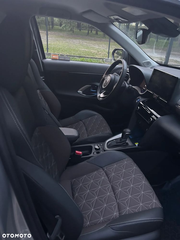 Toyota Yaris Cross Hybrid 1.5 Executive 4x4 - 4