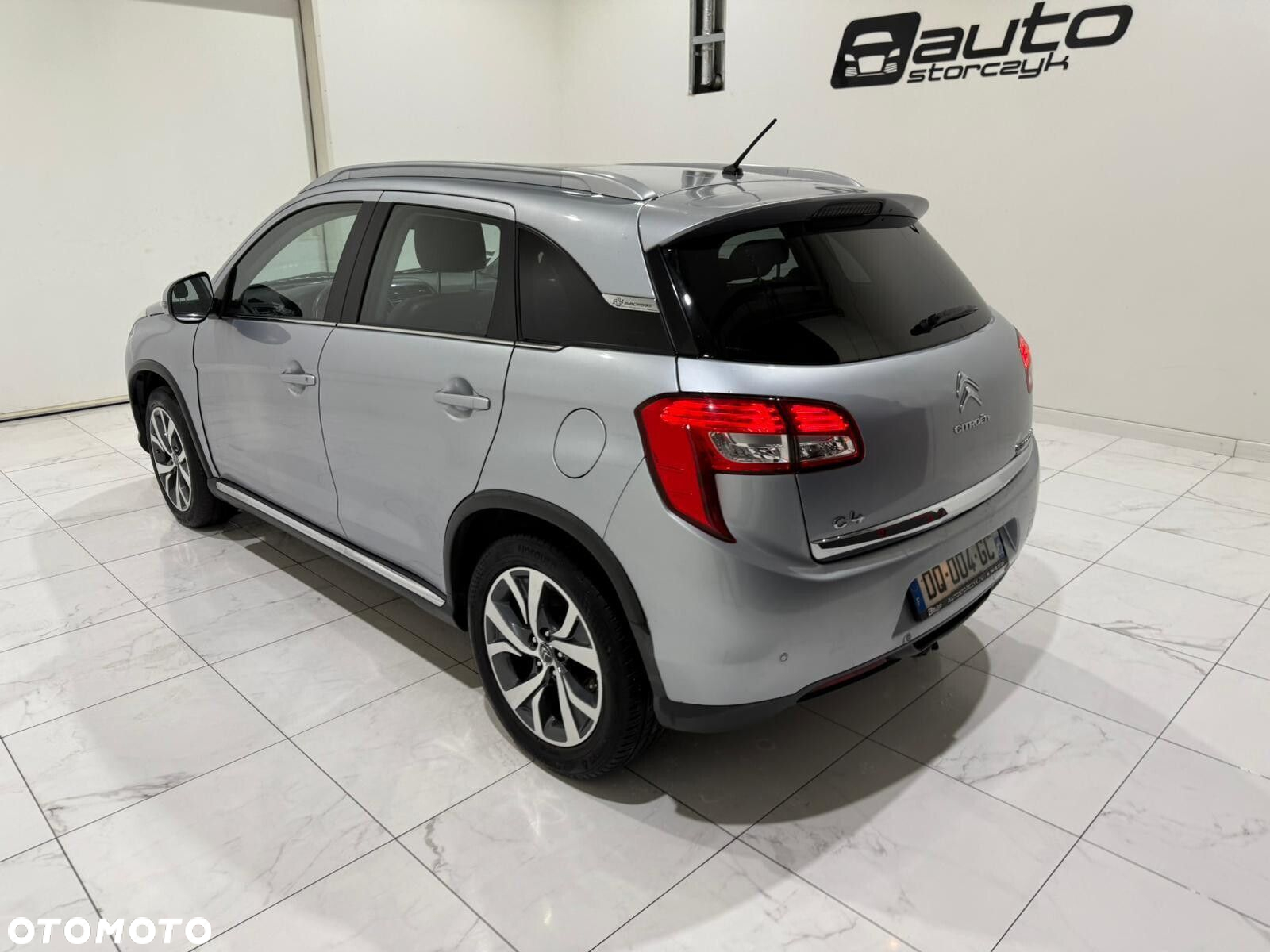 Citroën C4 Aircross - 11
