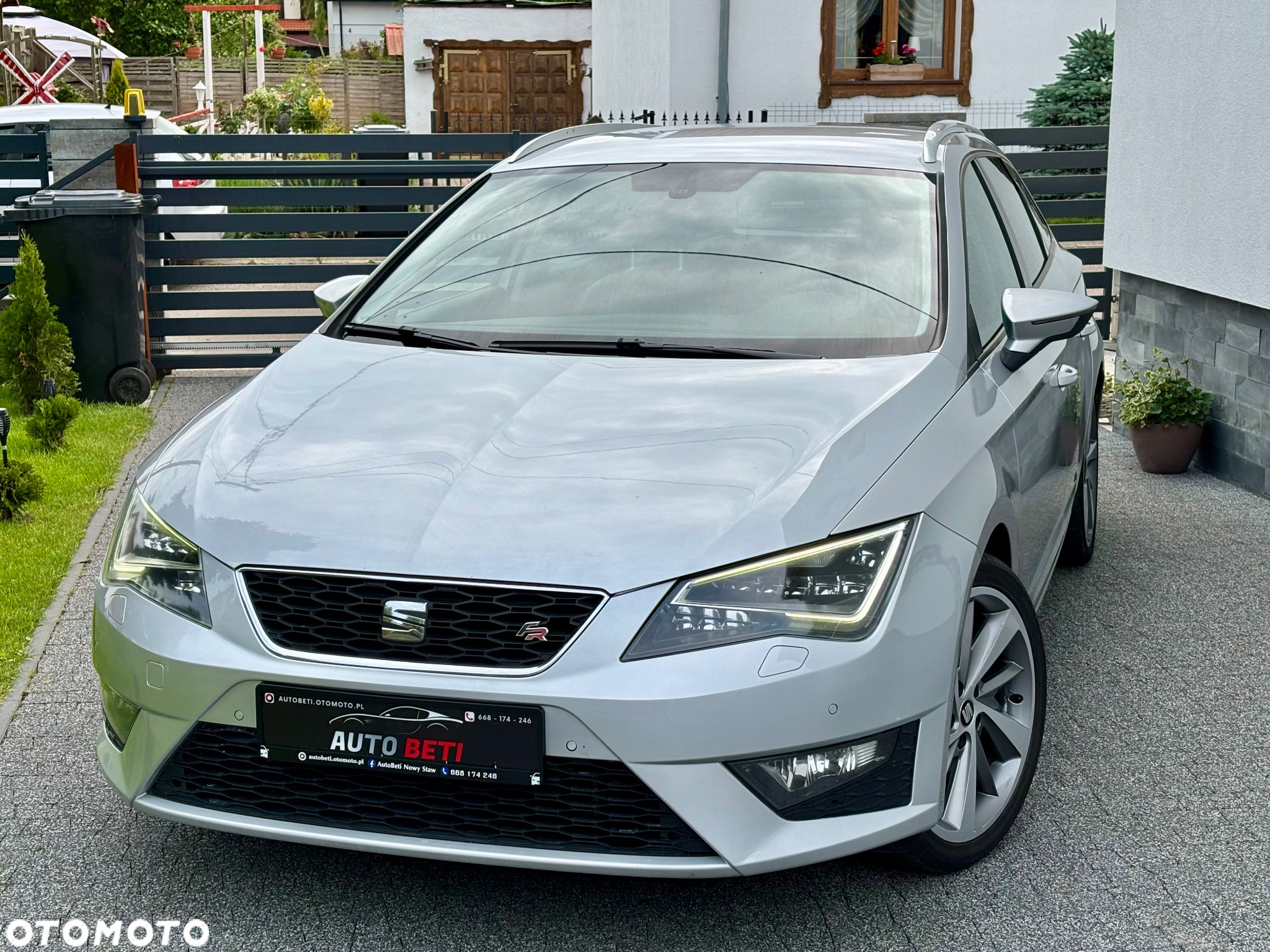 Seat Leon ST 1.8 TSI Start&Stop DSG FR - 11