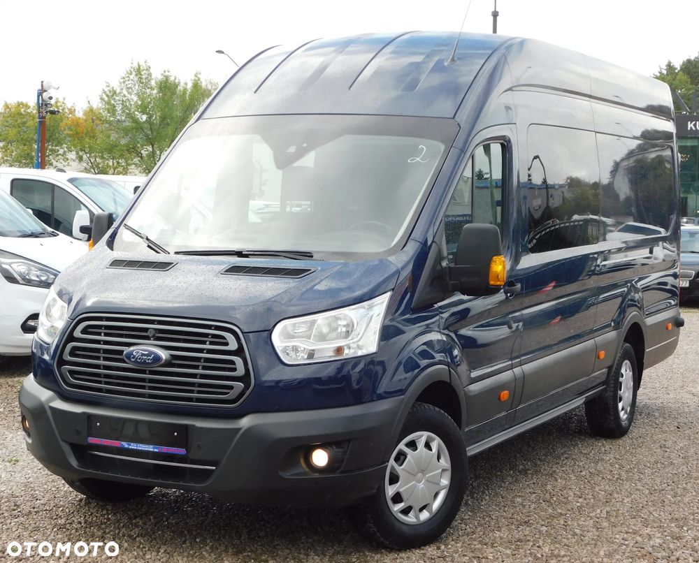 Ford Transit 350 L4 RWD Trend