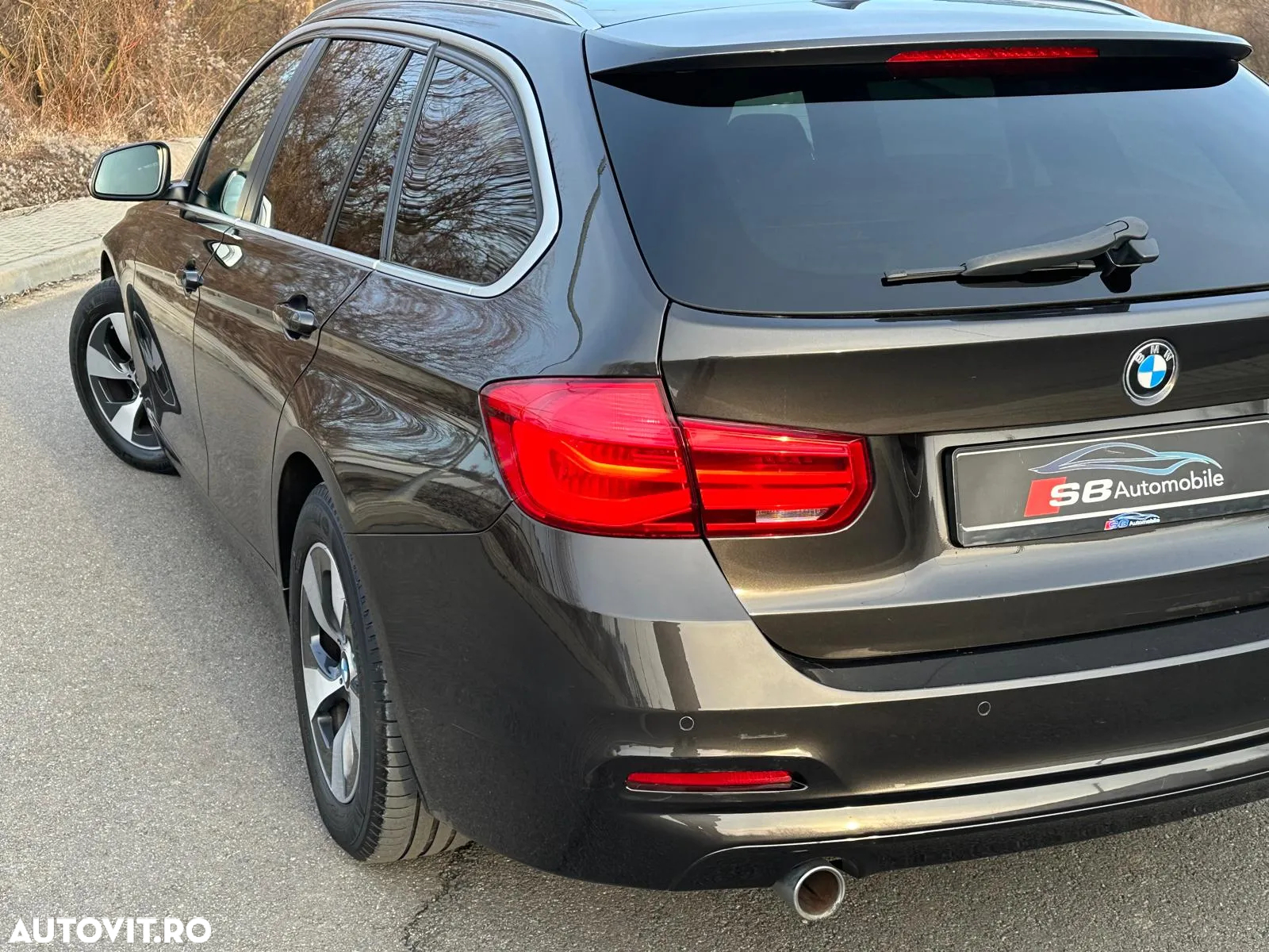 BMW Seria 3 318d Touring Aut. Advantage - 9