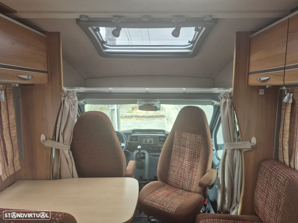 Burstner Nexxo FORD TRANSIT 2.2 DCI 110 CV  C/AC -  BRUSTNER  - 4 LUGARES - 4 DORMIDAS - 44