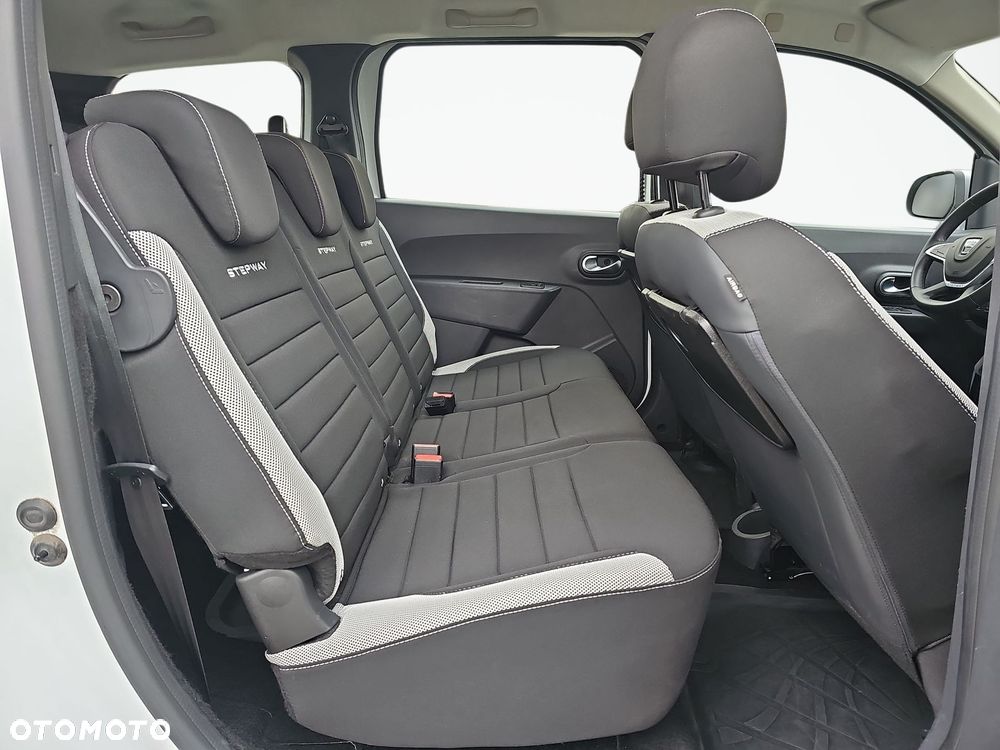 Dacia Lodgy 1.5 Blue dCi Stepway S&S - 28