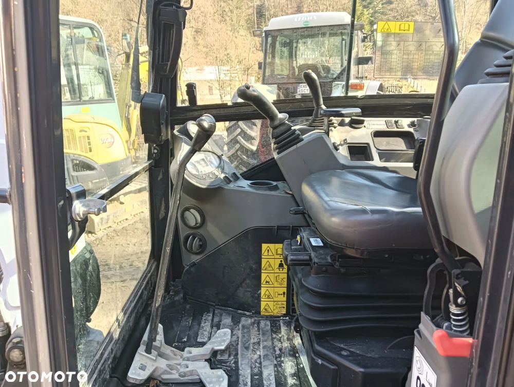 Bobcat Bobcat E26 | 2019 r | 2.8t | Stan Idealny | Import z Niemiec | Szybkozłącze + 2 Łyżki | koparka gąsienicowa mini koparka minikoparka - 7