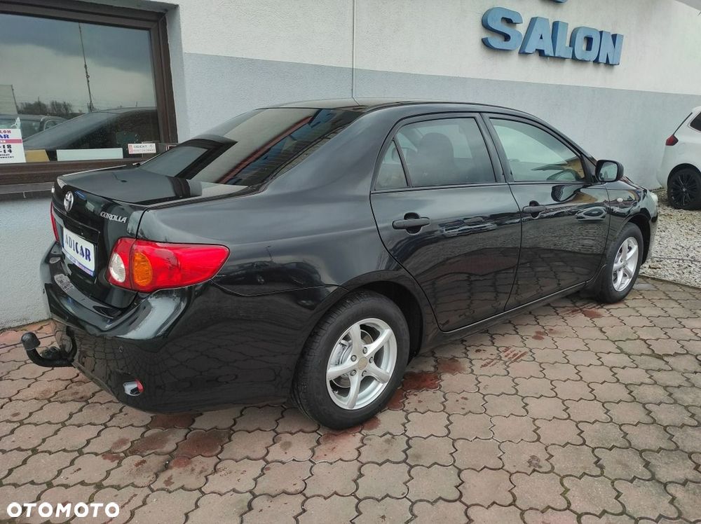 Toyota Corolla - 6