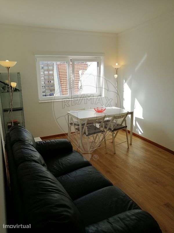 Apartamento T1 para arrendamento - Grande imagem: 4/19