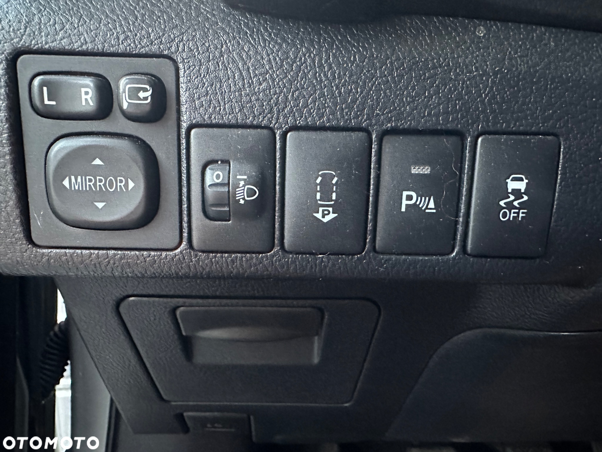 Toyota Auris 1.6 Edition - 18