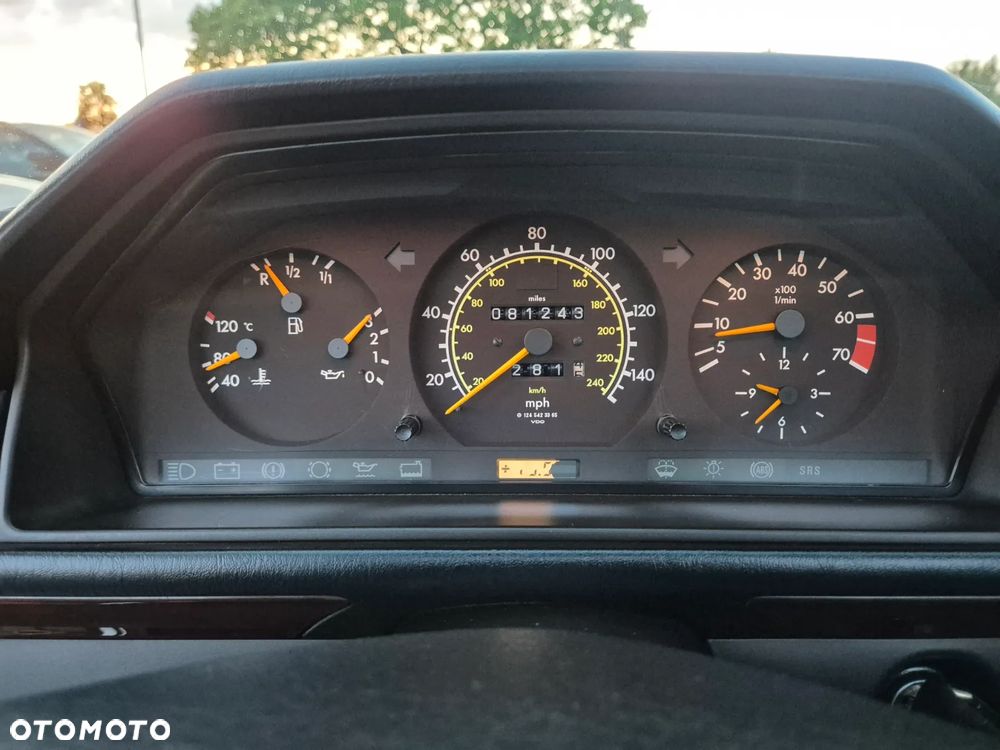 Mercedes-Benz W124 (1984-1993) - 24