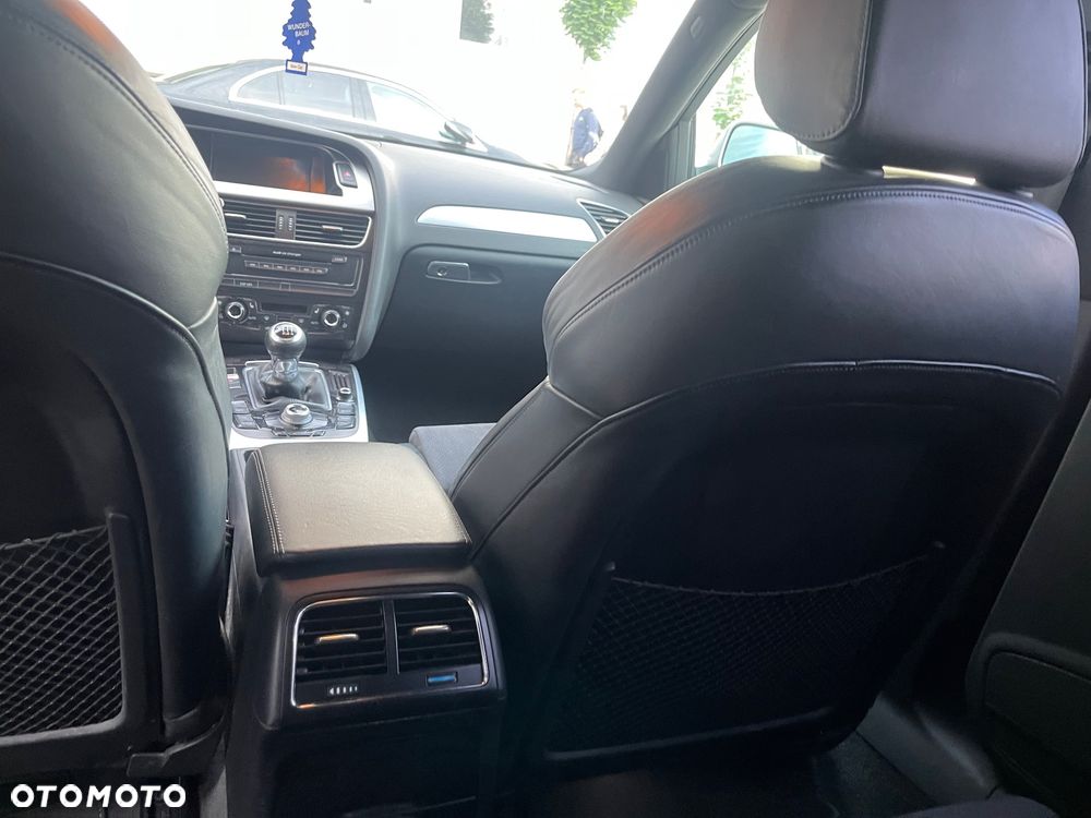 Audi A4 Avant 2.0 TFSI Quattro - 4