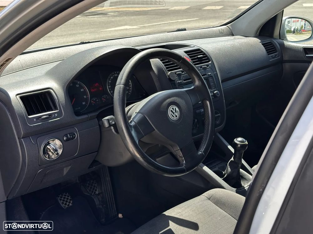 VW Golf 1.4i Conceptline - 7