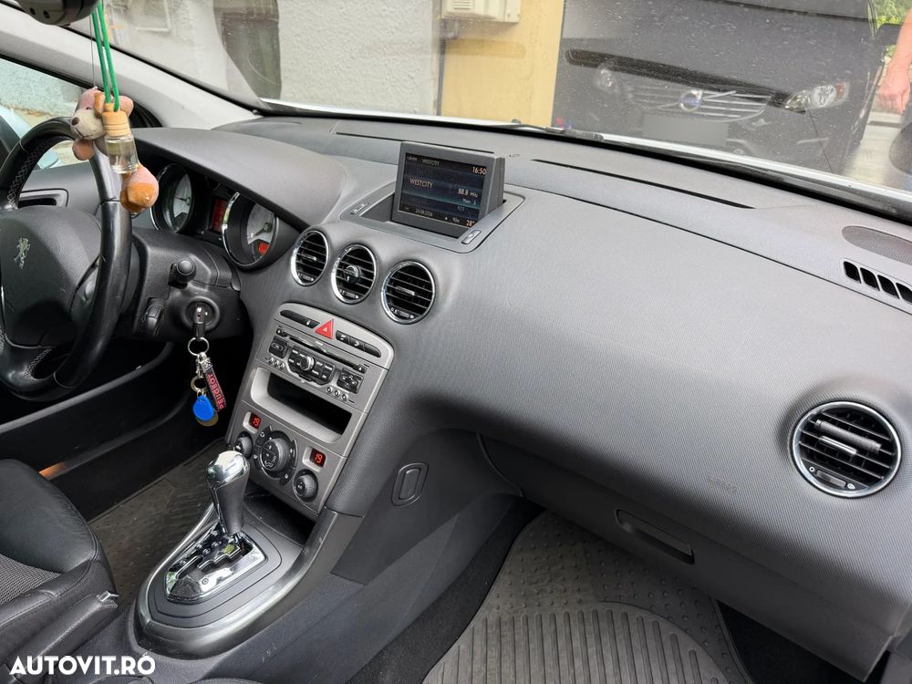Peugeot 308 - 6