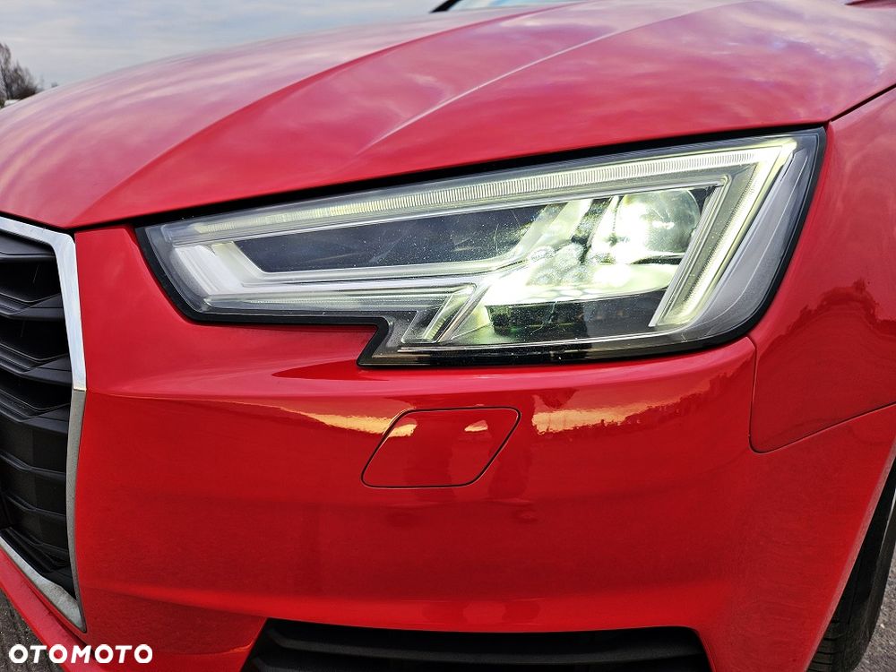 Audi A4 Avant 2.0 TDI ultra S tronic - 9