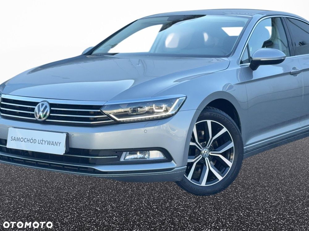 Volkswagen Passat - 6