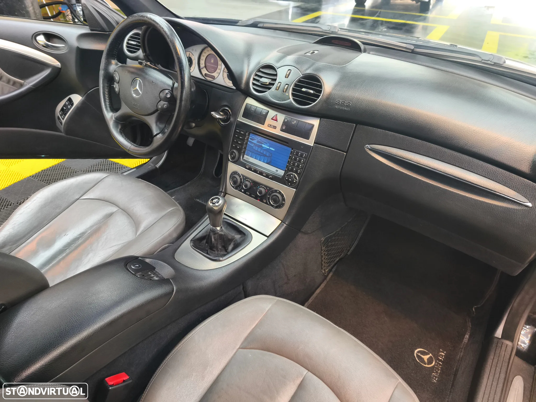 Mercedes-Benz CLK 220 CDi Avantgarde - 11