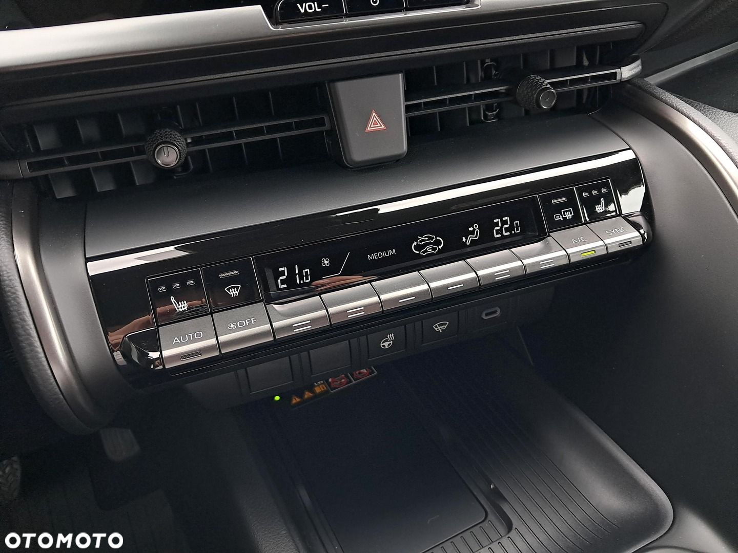 Toyota C-HR - 23