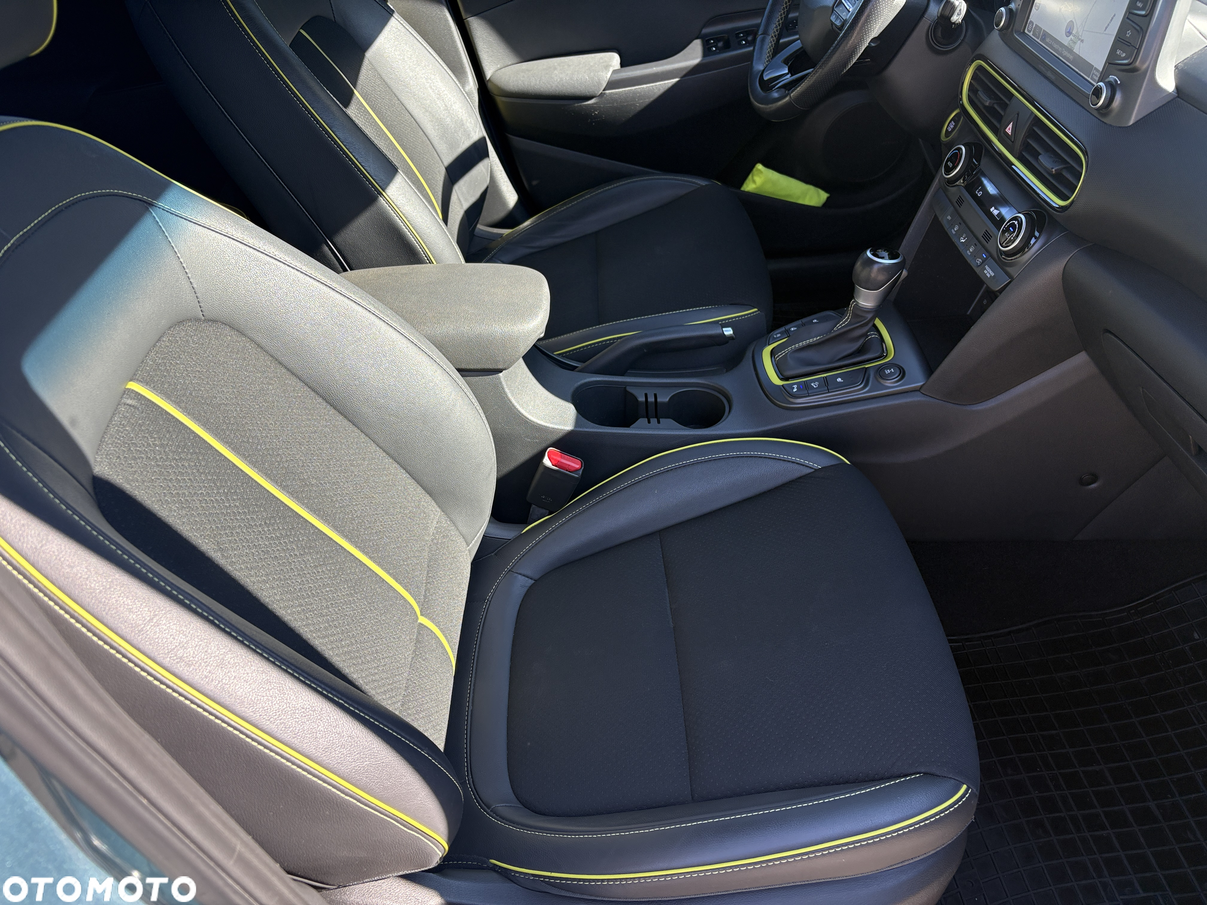 Hyundai Kona 1.6 T-GDI Premium 4WD DCT - 18
