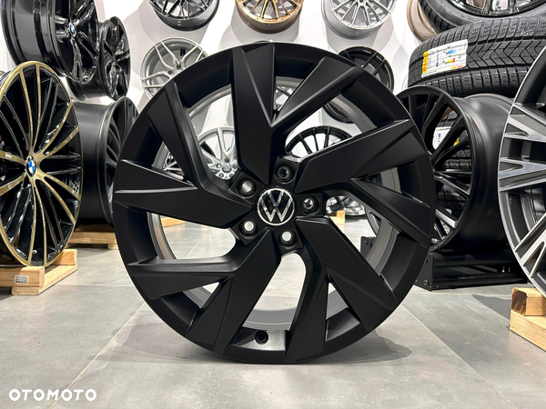 Oryginalne felgi 18 5x112 ET43 VW TIGUAN II III KODIAQ TARRACO 5NA6010