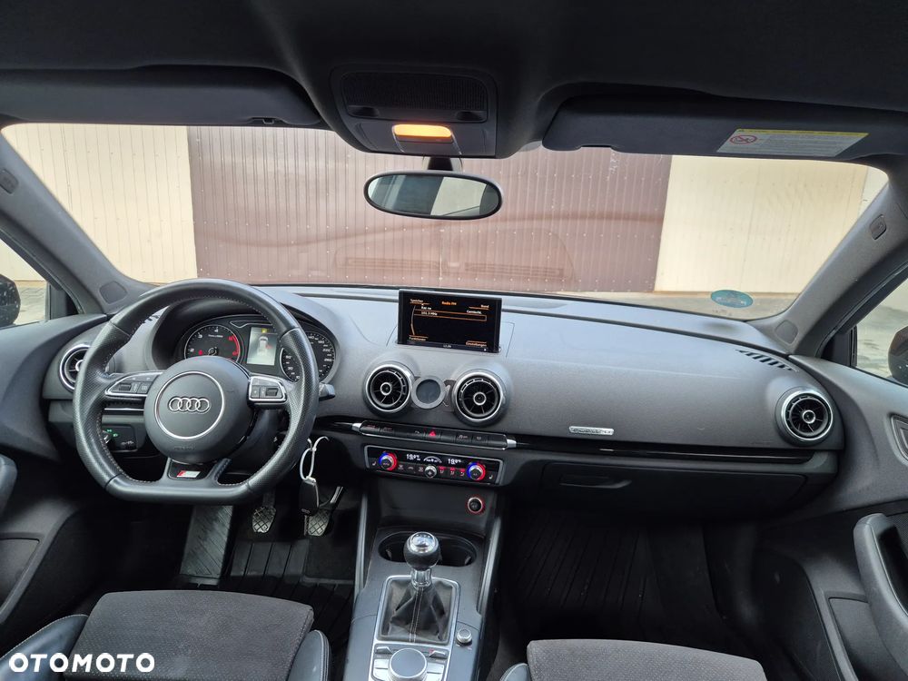 Audi A3 Sportback - 10