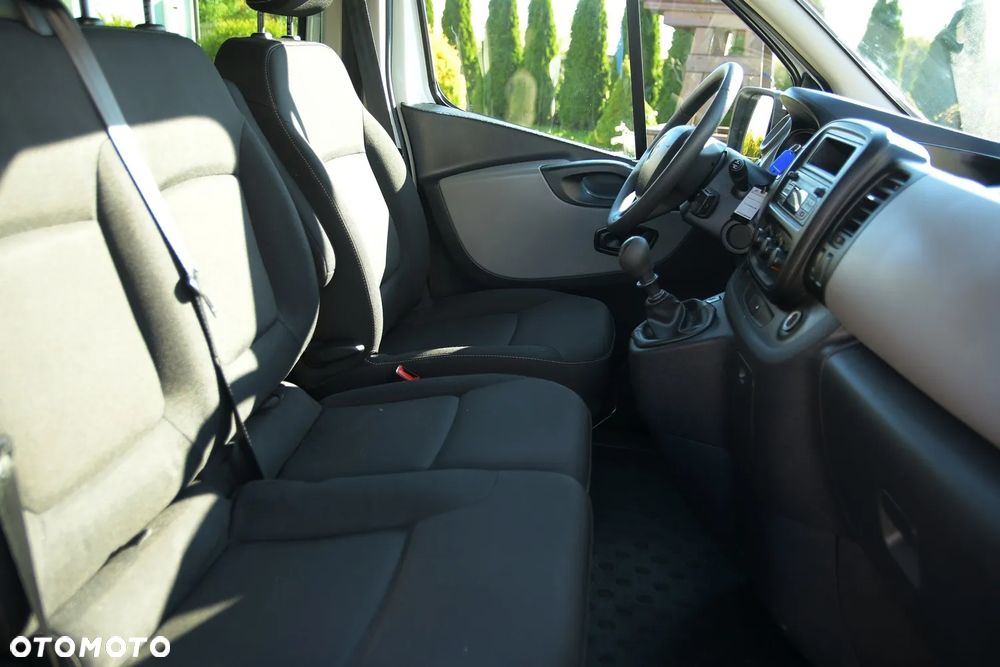 Renault Trafic - 21