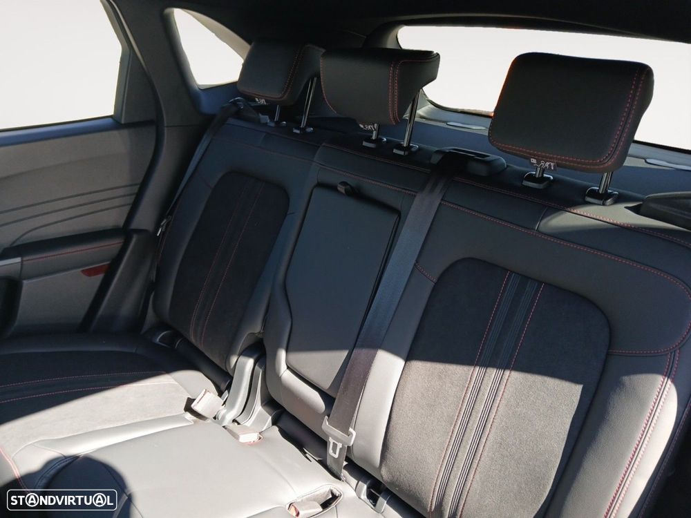 Ford Kuga 2.5 PHEV ST-Line X - 14