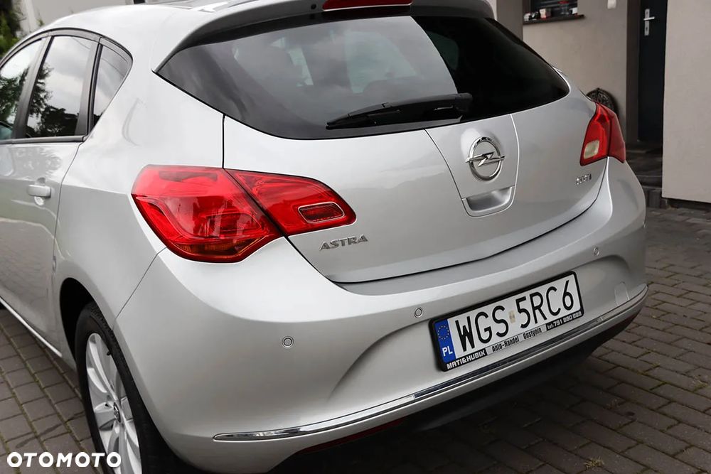 Opel Astra IV 1.7 CDTI Enjoy - 34