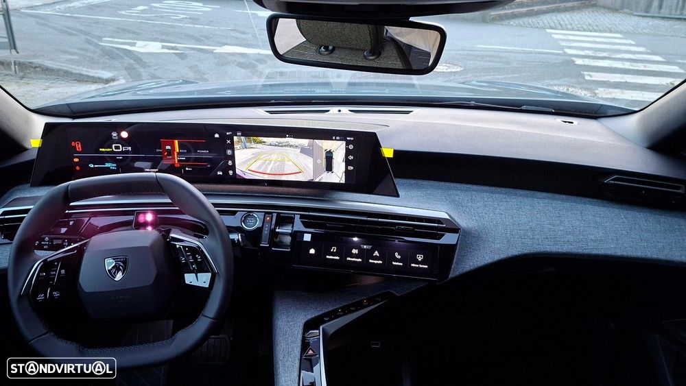 Peugeot E-3008 73 kWh Allure - 14