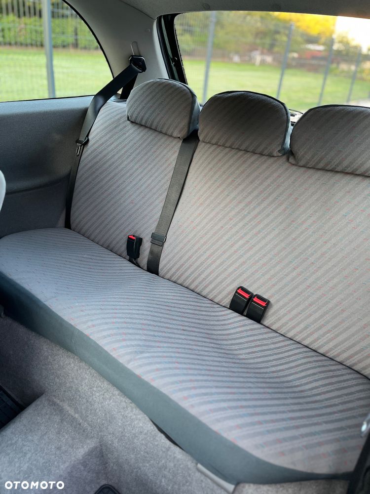 Opel Corsa - 19