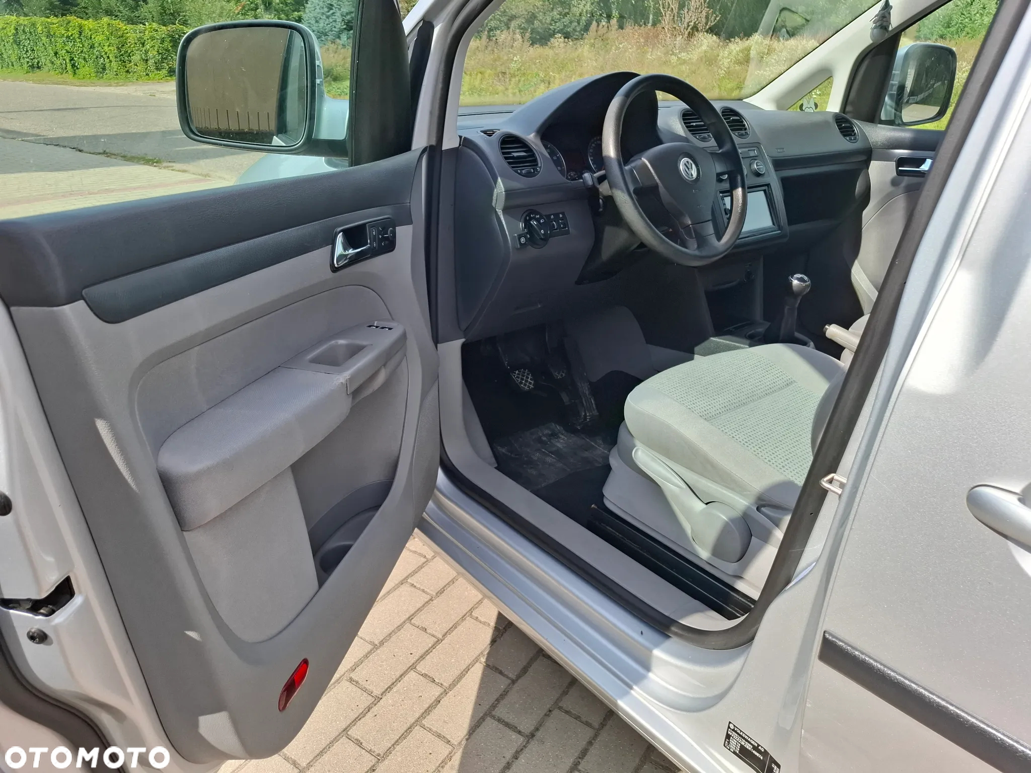 Volkswagen Caddy - 17