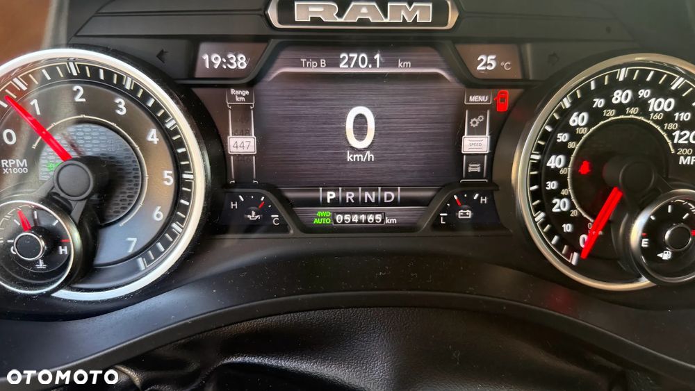 RAM 1500 Crew Cab Longbed Laramie - 28
