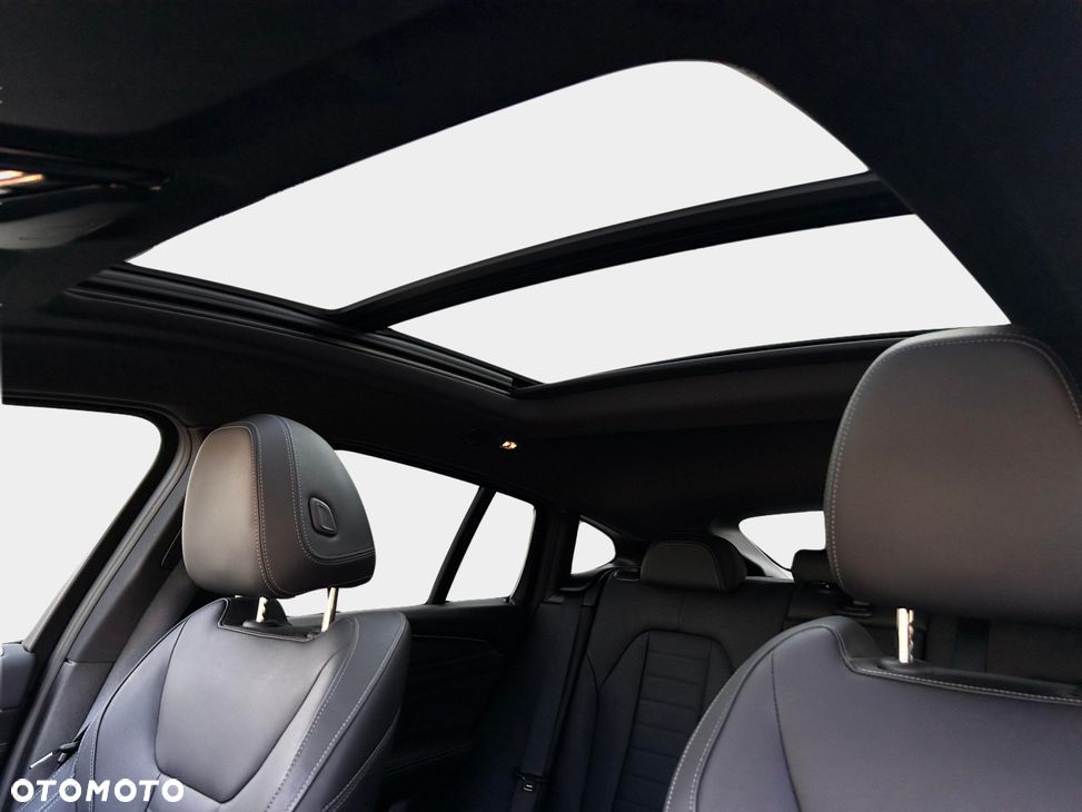 BMW X4 xDrive20d mHEV M Sport sport - 30