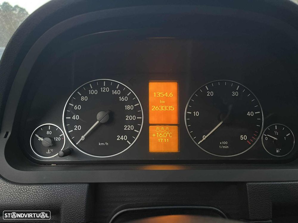 Mercedes-Benz A 180 CDI - 2