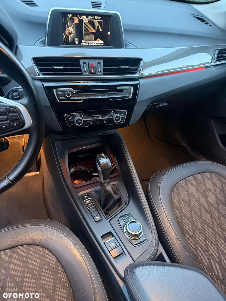 BMW X1 xDrive20d xLine sport - 19