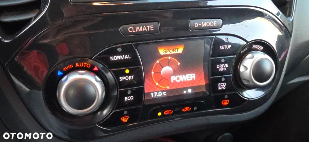 Nissan Juke 1.6 Start/Stop Tekna - 19