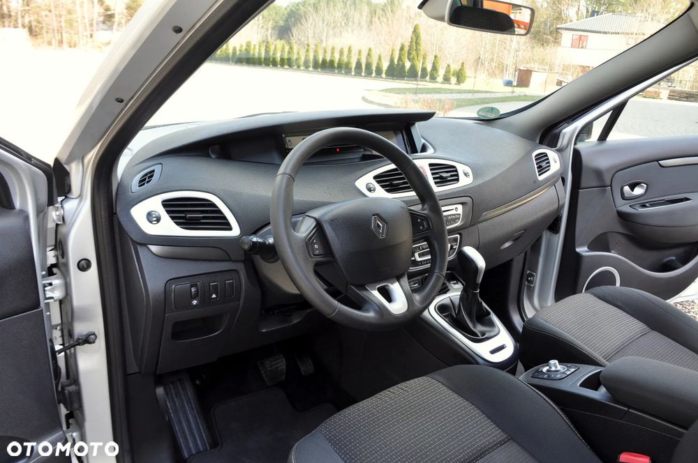 Renault Scenic 2.0 16V 140 CVT Luxe - 29