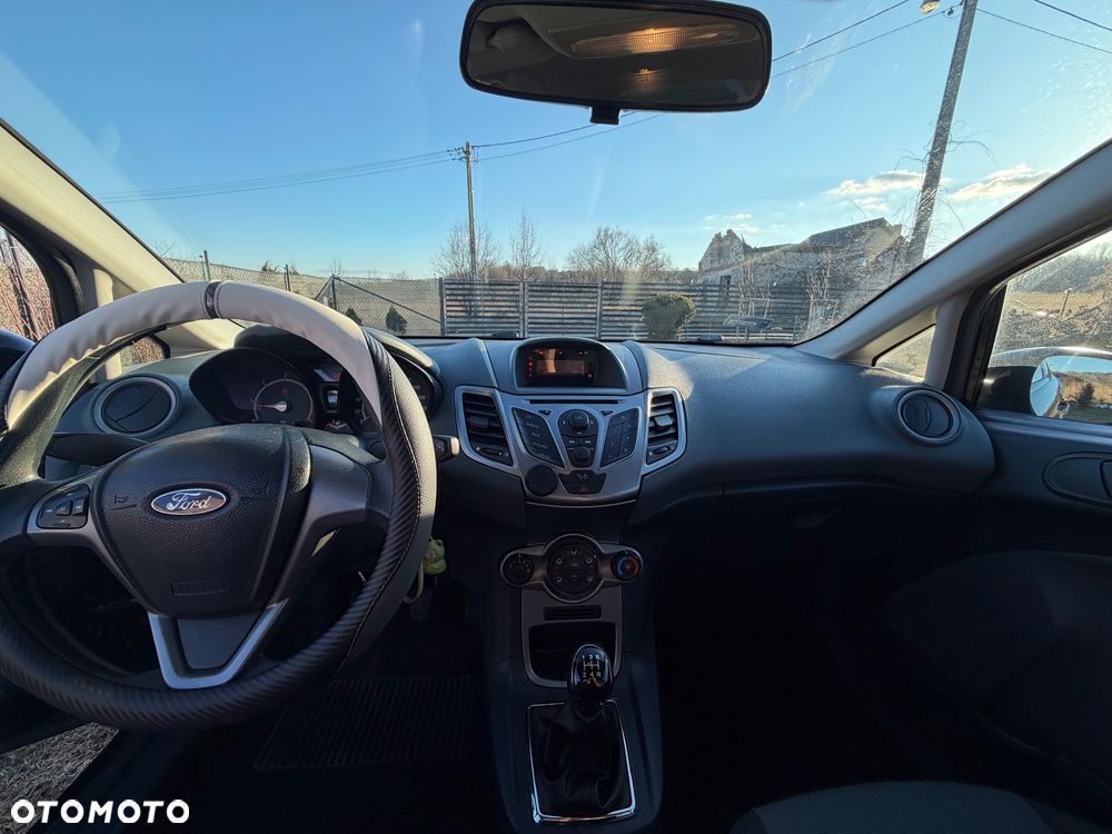 Ford Fiesta 1.6 TDCi Trend - 6