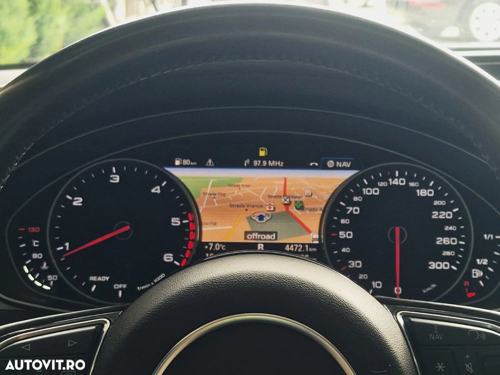 Audi A6 Avant 2.0 TDI Ultra S tronic - 36