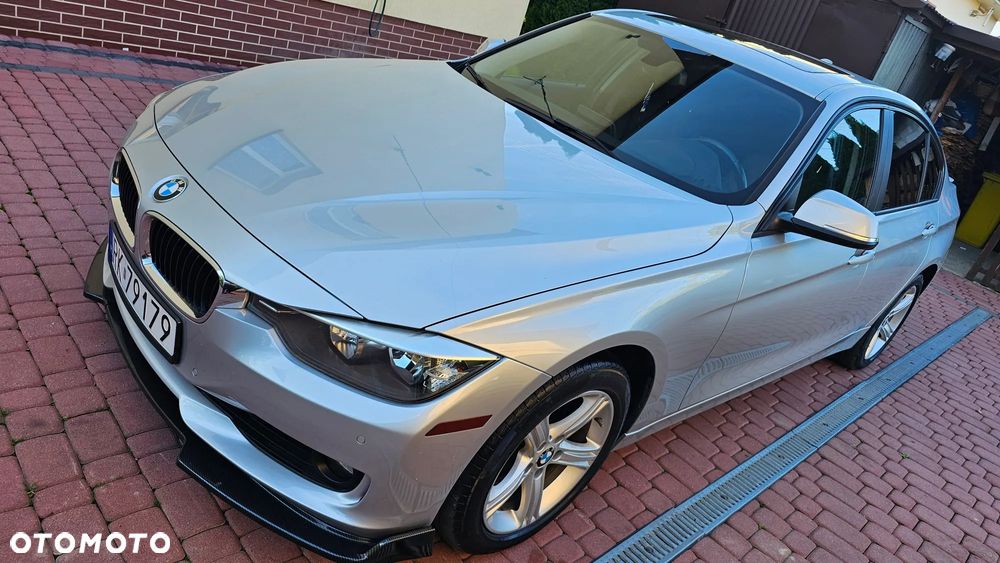 BMW Seria 3 328i xDrive Sport-Aut Sport Line - 10