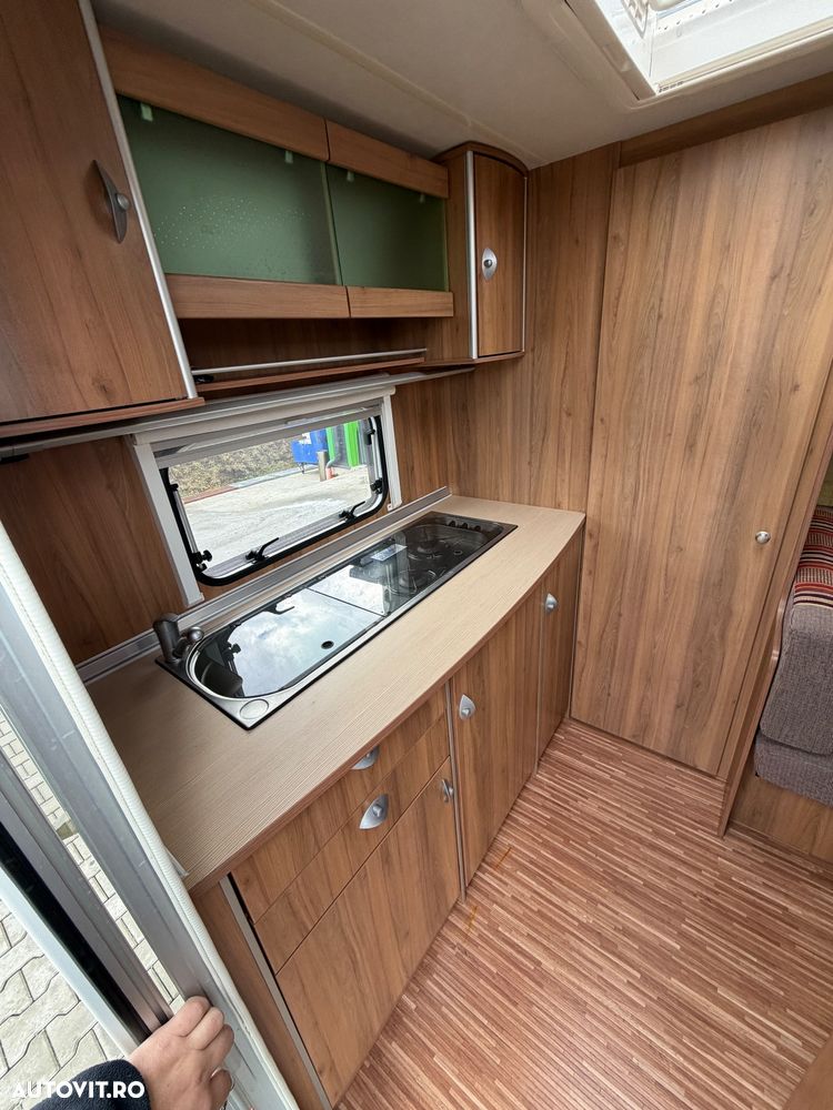 Burstner Averso 420 TS - 8