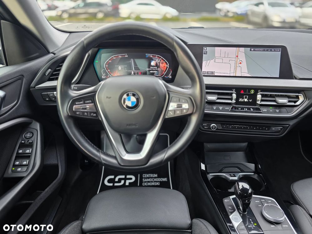 BMW Seria 2 220d xDrive Sport Line sport - 30