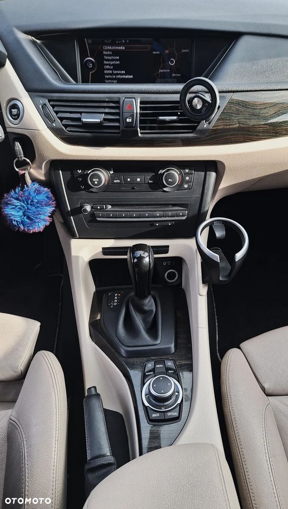 BMW X1 sDrive20d - 16
