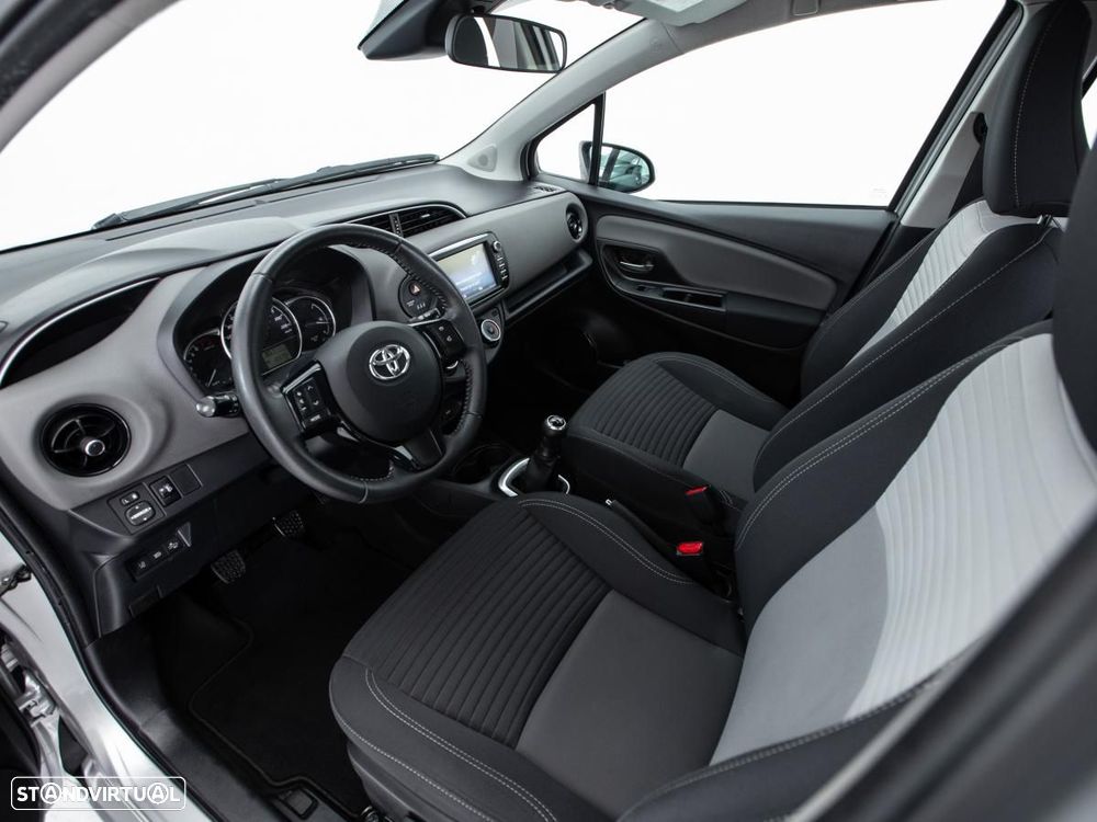 Toyota Yaris 1.0 VVT-i Comfort Plus - 7